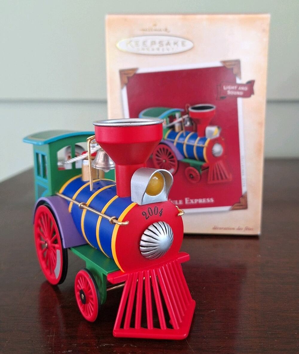 2004 Hallmark Keepsake Yule Express Magic Train Ornament Light & Sound QLX7644